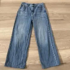 【美品】UNIQLO ワイドストレートジーンズ　WOMEN24