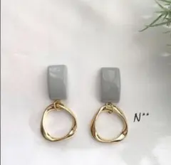 078 スクエア×変形フープ ハンドメイドピアス ハンドメイドイヤリング