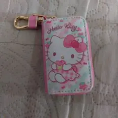 【新品】サンリオ キーケース ハローキティ