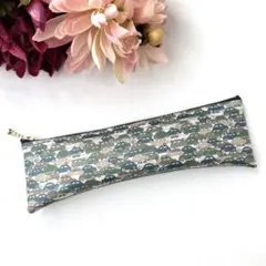 リバティ　ペンケース　カーズ　カーキ系　ハンドメイド　プチギフト