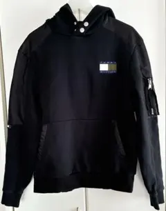 TOMMY HILFIGER パーカー