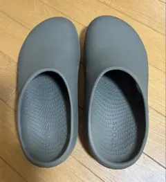 クロックス　リカバリーサンダルのサムネイル