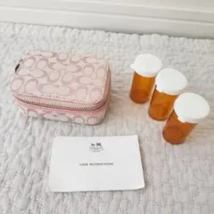 coach Y2K　ピルケース　ポーチ　アクセサリーケース　シグネチャー　ピンク