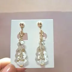 クリスマスツリー型イヤリング