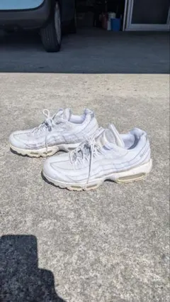 Item thumbnail for item 9674bc71-bedb-4962-a329-f277a720022e