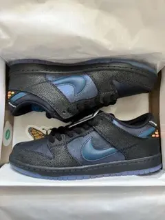 Bluetile × Nike SB Pitch Blue and Blackのサムネイル