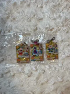アイカツ　アクリルチャーム　新条　ひなき　3点セット