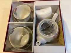 花柄急須、湯呑みと茶碗セット