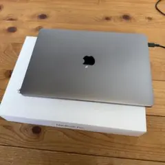 MacBook Pro 13-inch, 2017本体 中古のサムネイル