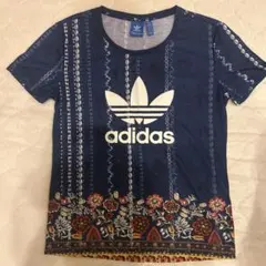 adidas Tシャツ 古着
