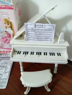 激レア非売品☆ハローキティ・グランドピアノ型オルゴール☆1999年 激レア非売品☆ハローキティ・グランドピアノ型オルゴール☆1999年