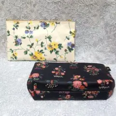 ラミネート生地のファスナーポーチ2点セット、特別価格