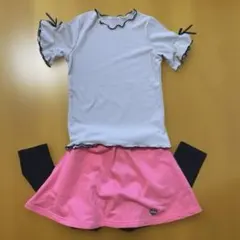 リボンフリルトップスとピンクスカッツセット