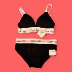 Calvin Klein Underwear 下着