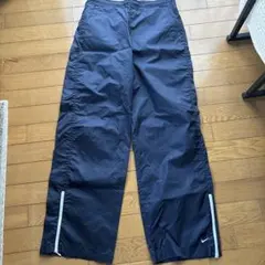 【NIKE】　ナイロンパンツ
