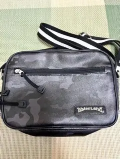 Vivienne Westwood バロック柄 ショルダーバッグ カメラバッグ - メルカリ