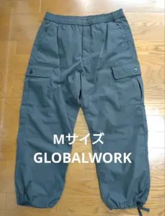 GLOBALWORK カーゴパンツ 七分丈 ウエストゴム仕様 Mサイズのサムネイル