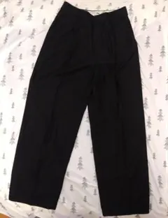 UNIQLO タックワイドパンツ