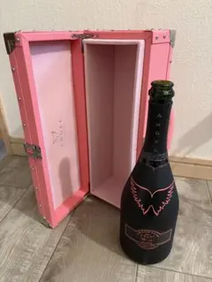 2026年最新】エンジェル シャンパン 箱 ピンクの人気アイテム - メルカリ