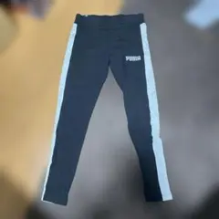 PUMA ブラック ジョガーパンツ