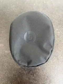 Beats イヤホンケース ブラックのサムネイル