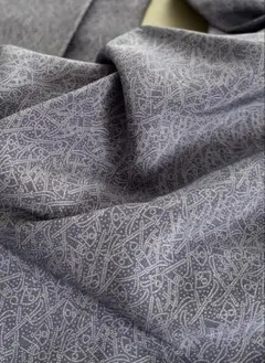 人間国宝 小宮康孝 正絹 袷 江戸小紋 武具文様 薄花桜 三越 紋なし 極美品