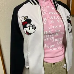 ミニーちゃんのブルゾン Disney 新品タグ付きのサムネイル