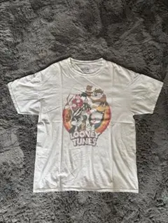 LOONEY TUNES アニメTシャツ キャラクタープリント フェード 古着のサムネイル