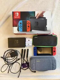 Nintendo Switch 本体 Joy-Con など付属品付き