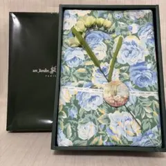 未使用 保管品 アンダルジャン オン プリュ 花柄ダウンケット シングルのサムネイル