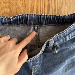 150サイズ ダークブルー スキニージーンズ　ユニクロ