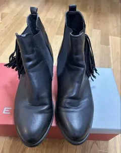 Item thumbnail for item 9eb331b6-abdb-486c-ad51-0f097d3a1388