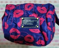 Marc by Marc Jacobs リッププリント ポーチ