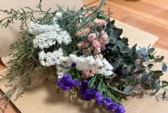 【スワッグ　材料】ユーカリ　シャイニングブルー他　ブーケ　花束　卒業式　アレンジ