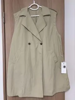 vingtrois 新品タグ付　トレンチ風ベスト