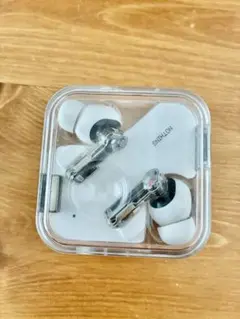 Nothing Ear ワイヤレスイヤホン 本体のサムネイル