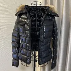 モンクレール ショートダウンジャケット フードファー付き サイズ00