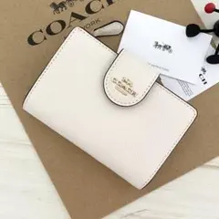 新品　COACH　コーチ 折り財布　ホワイト ２つ折り財布