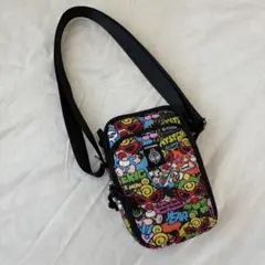 ★美品★ ヒステリックミニ 総柄 ショルダーバッグ ポシェット マルチカラーのサムネイル