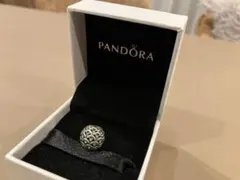 ⸻ グリーンスケイル・ラウンドチャーム〈Pandora〉⸻