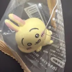 ちいかわ　インテリアミニフィギュア　うさぎ　寝そべり
