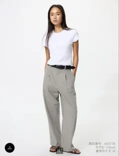 uniqlo タックワイドパンツ/ストライプ