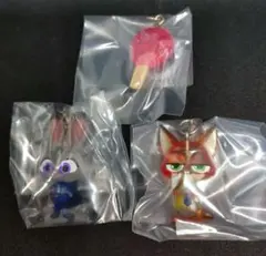 内袋未開封品　ズートピア　めじるしアクセサリー３個セット