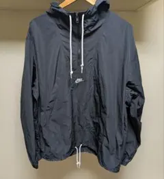 Nike ブラック ナイロンジャケット