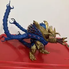 Uキラーザウルス2006 タグ付き　ベリュドラ2009 ソフビ2体セット Amazon.co.jp: ウルトラ怪獣シリーズ 2006 究極超獣 Uキラー