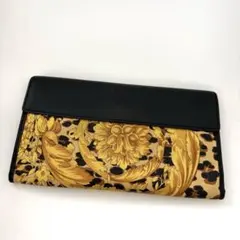 ヴェルサーチ 長財布 バロッコ レオパード柄