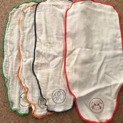 汗取りパット　赤ちゃん　ガーゼ　4枚　一枚未使用
