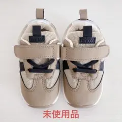 【未使用品】 スニーカー　キッズ　14㎝　ベージュ　黒　茶色　幅広　軽量　靴