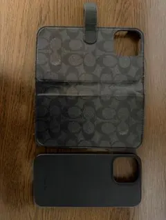 coach手帳型ケースiPhone 13Pro Max