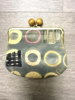 ヒロコ ハヤシ HIROKO HAYASHI MUSK(ムスク) 持ち手付き財布 - メルカリ